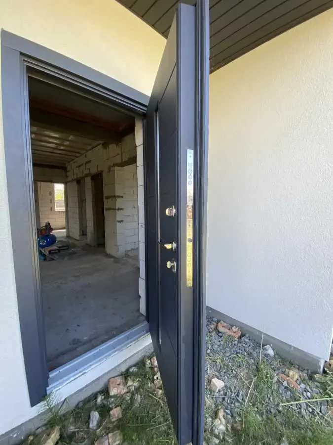 3-к будинок Бориспільський, Бориспіль, Приймаченко Марії 7