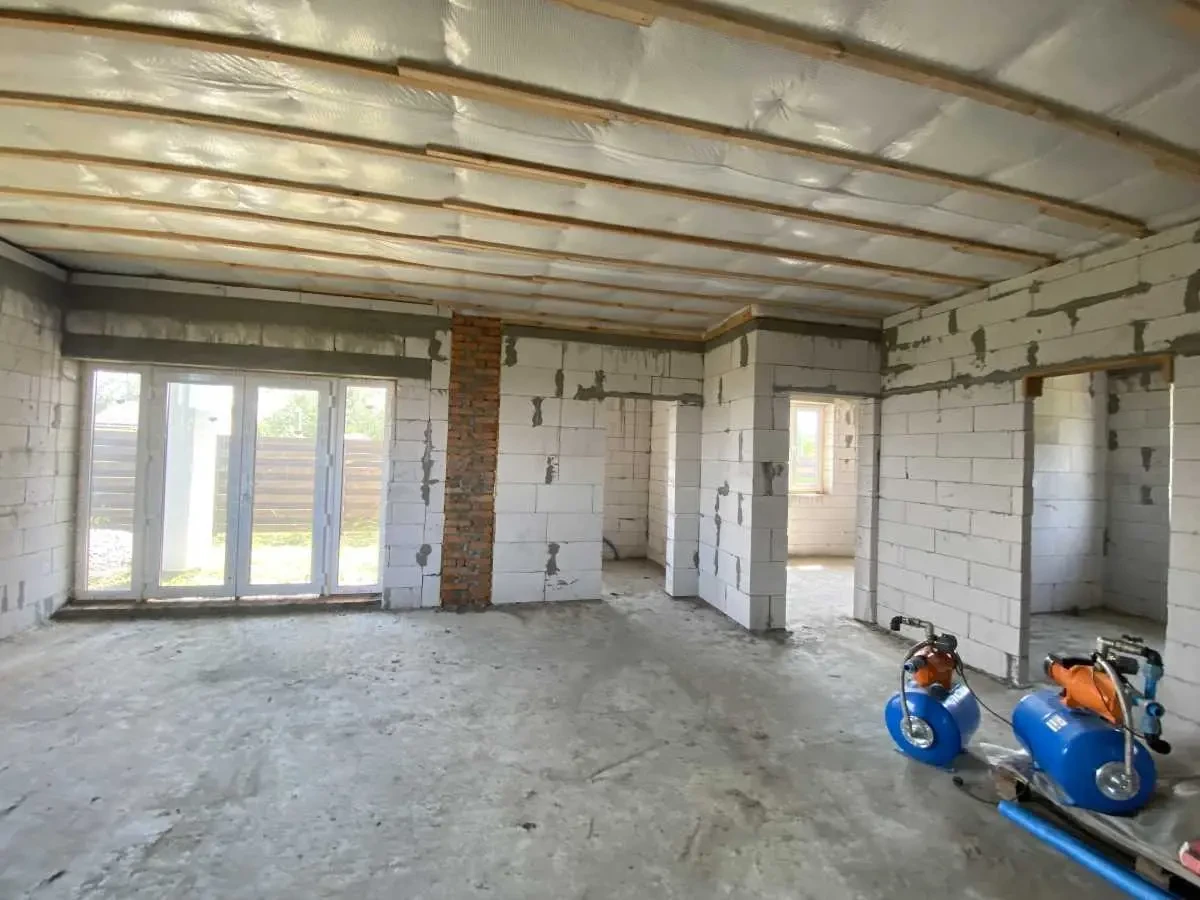 3-к будинок Бориспільський, Бориспіль, Приймаченко Марії 11