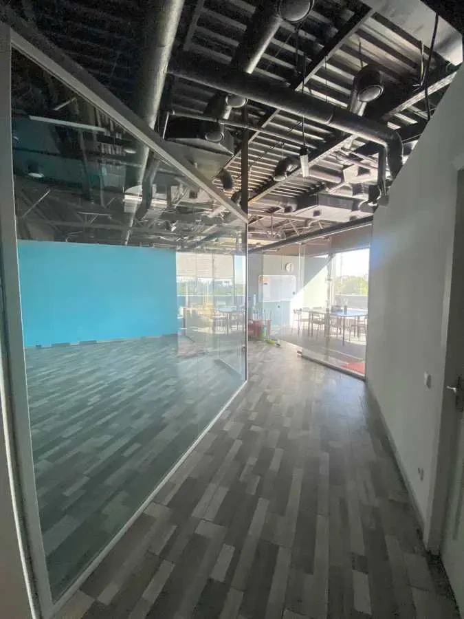 об’єкт сфери послуг Бориспільський, Гора, Калинова 2 11