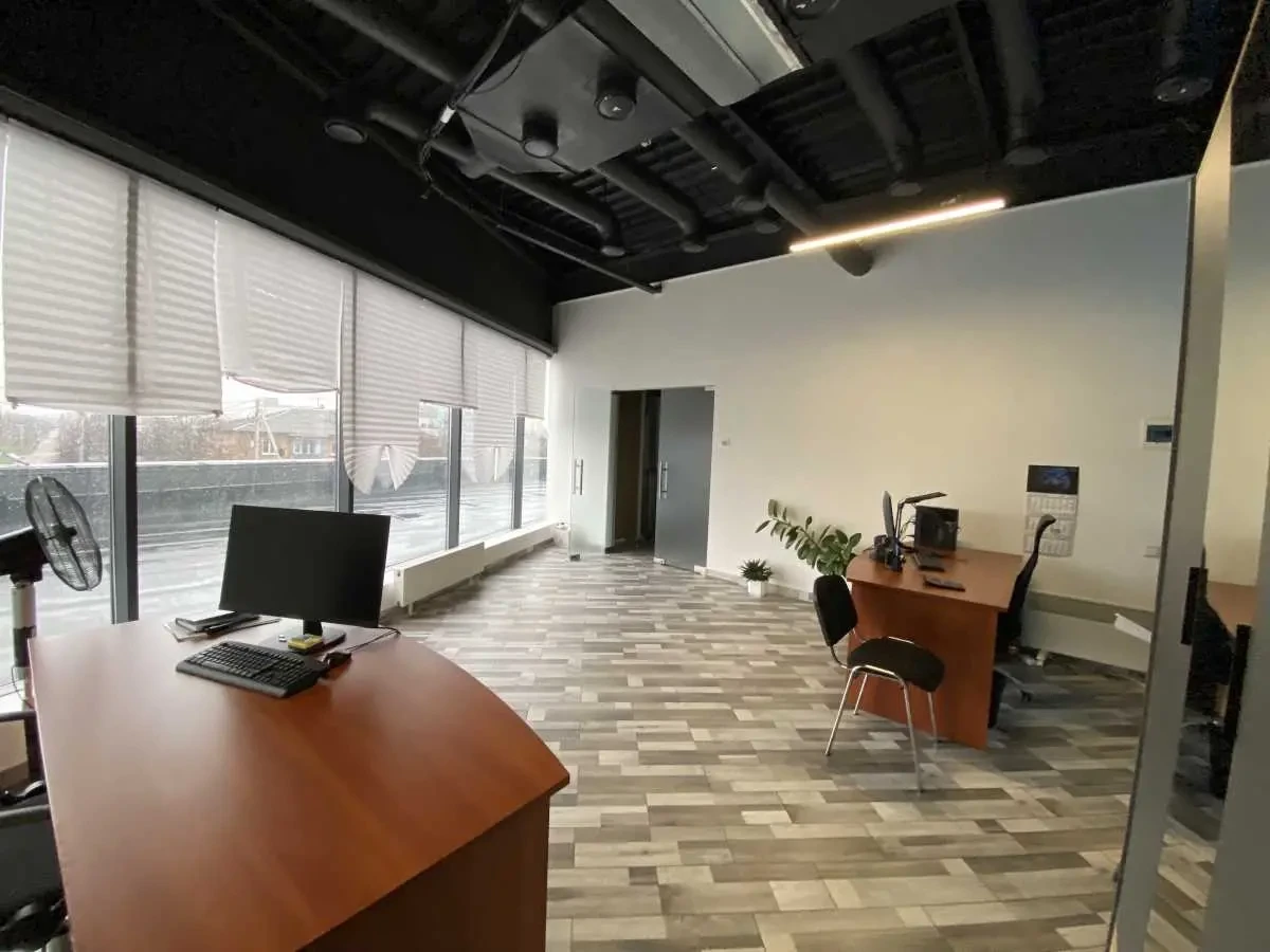 об’єкт сфери послуг Бориспільський, Гора, Калинова 2 5