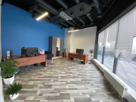 об’єкт сфери послуг Бориспільський, Гора, Калинова 2