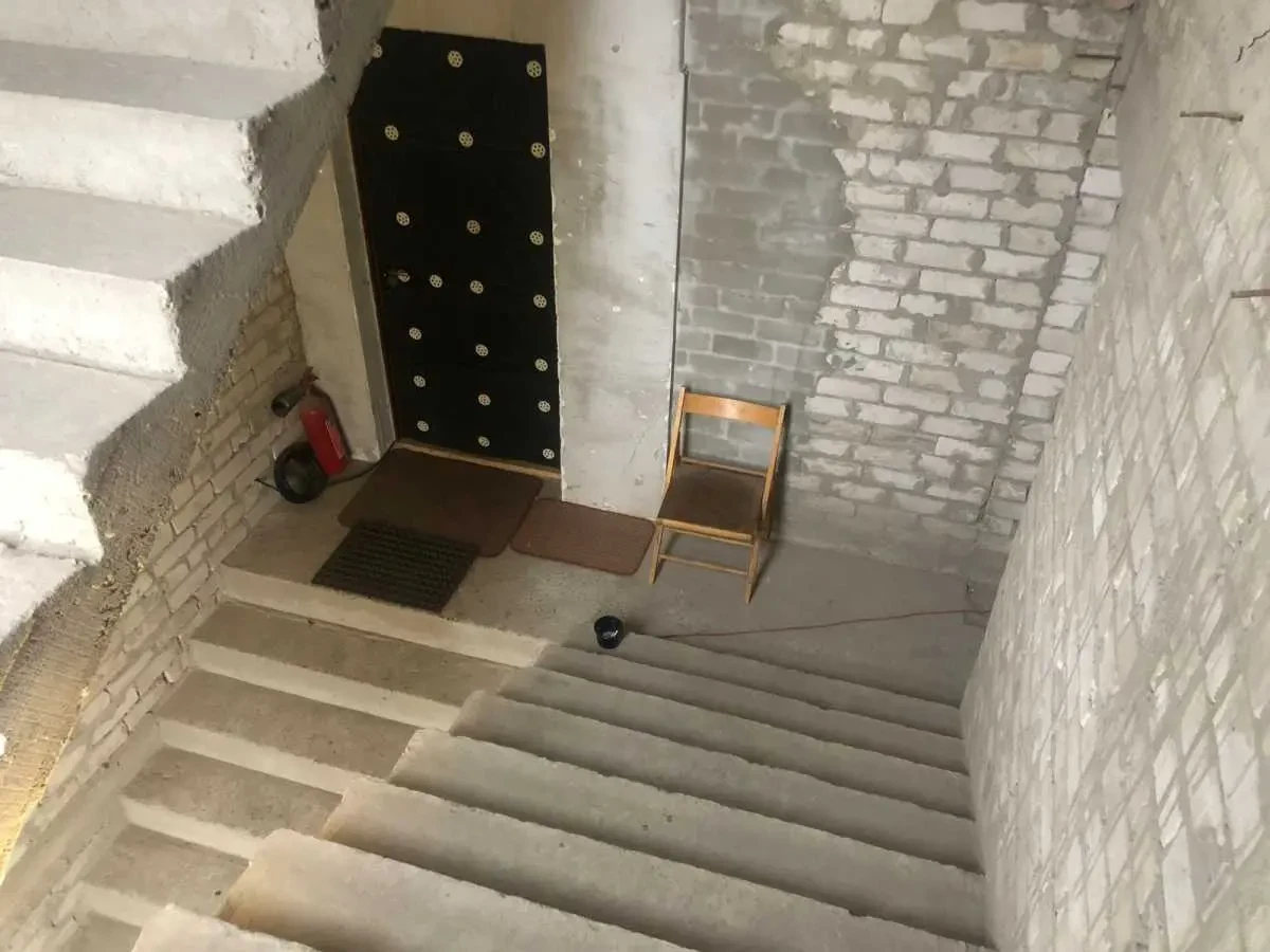 10-к будинок Київ, Дарницький, Завальна 10