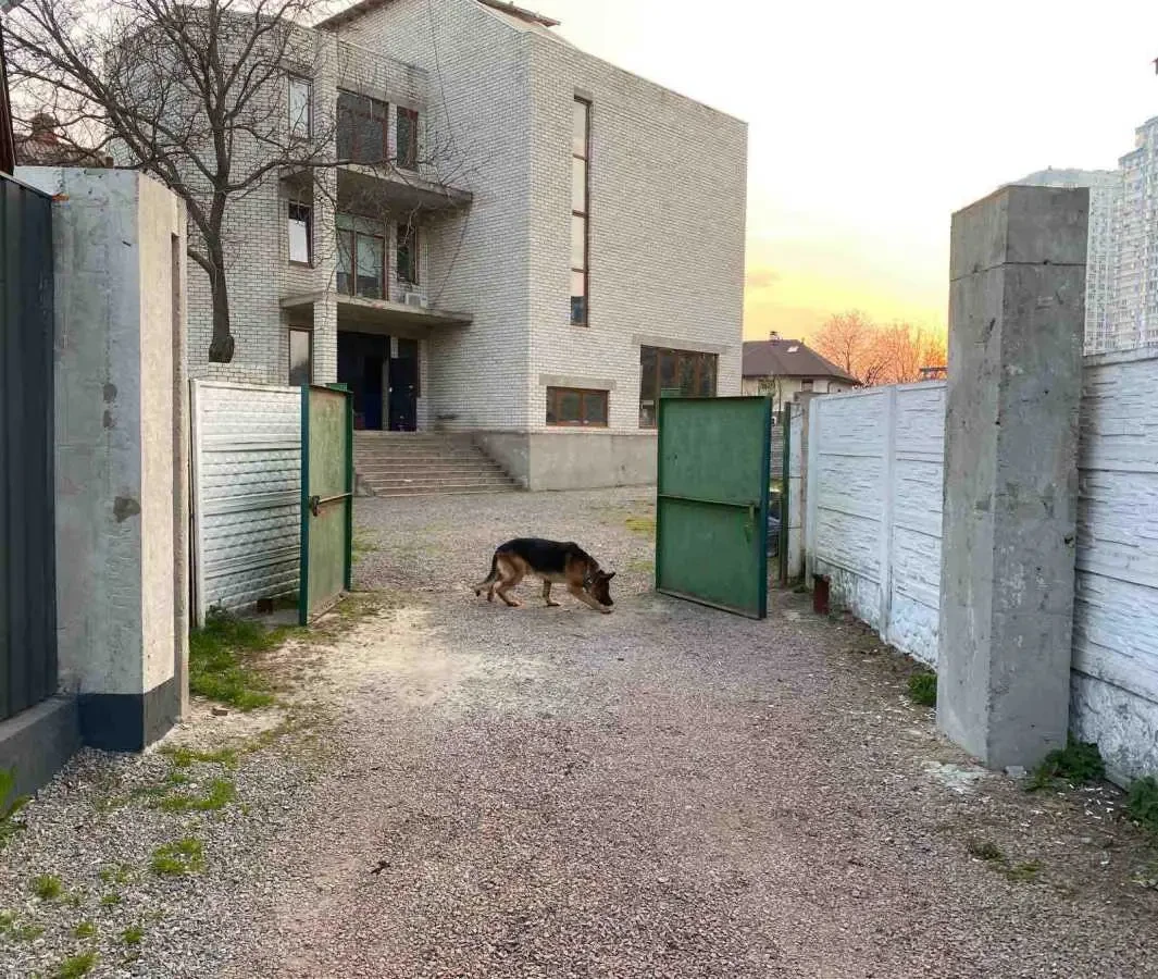 10-к будинок Київ, Дарницький, Завальна 20