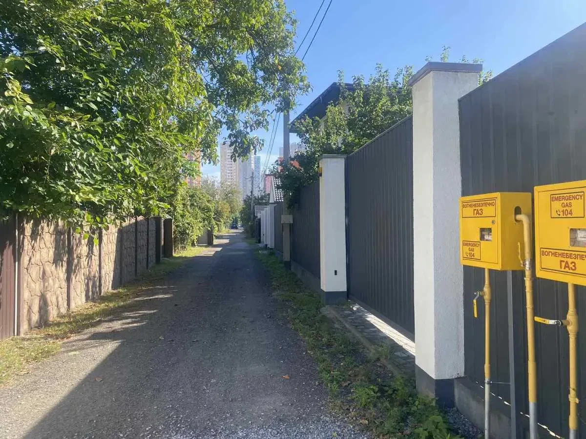 10-к будинок Київ, Дарницький, Завальна