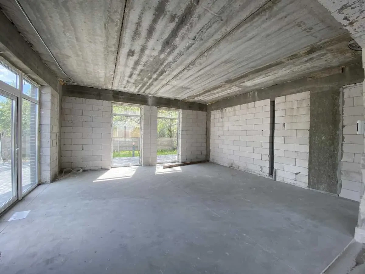 об’єкт сфери послуг Бориспільський, Бориспіль, Шевченка 63 3