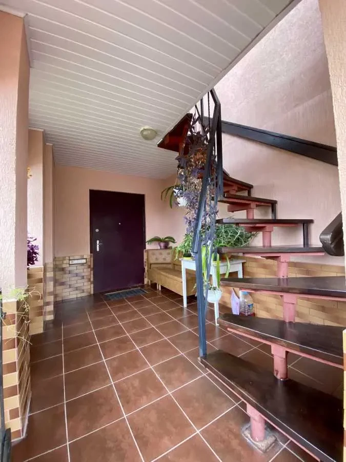 6-к будинок Бориспільський, Бориспіль, Братуся 24