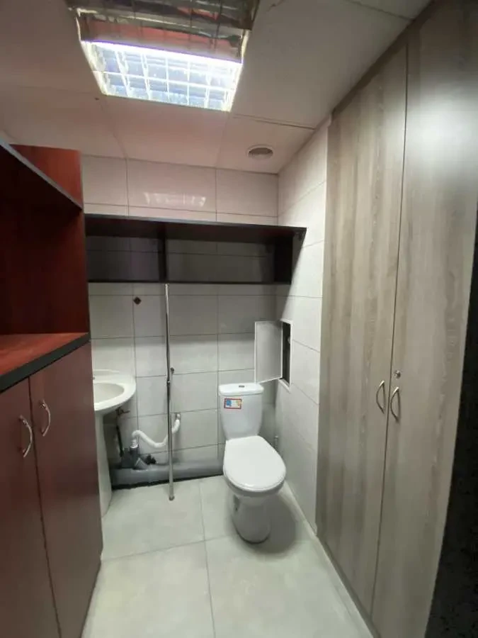 об’єкт сфери послуг Бориспільський, Бориспіль, Головатого 20 10