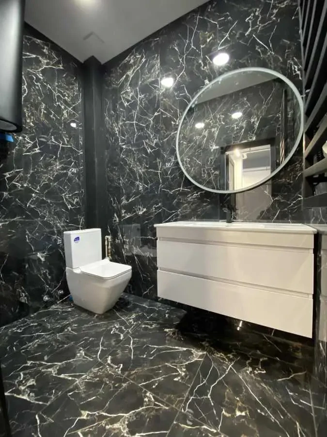 об’єкт сфери послуг Бориспільський, Бориспіль, Київський шлях 102 7