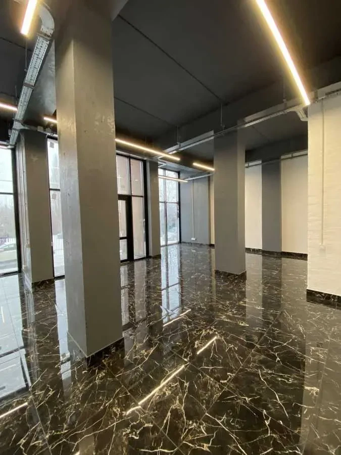 об’єкт сфери послуг Бориспільський, Бориспіль, Київський шлях 102 17