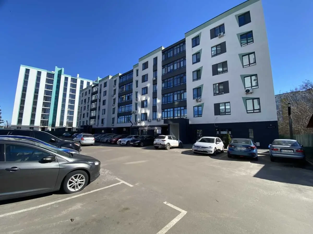 об’єкт сфери послуг Бориспільський, Бориспіль, Пров. Новий 1а 2