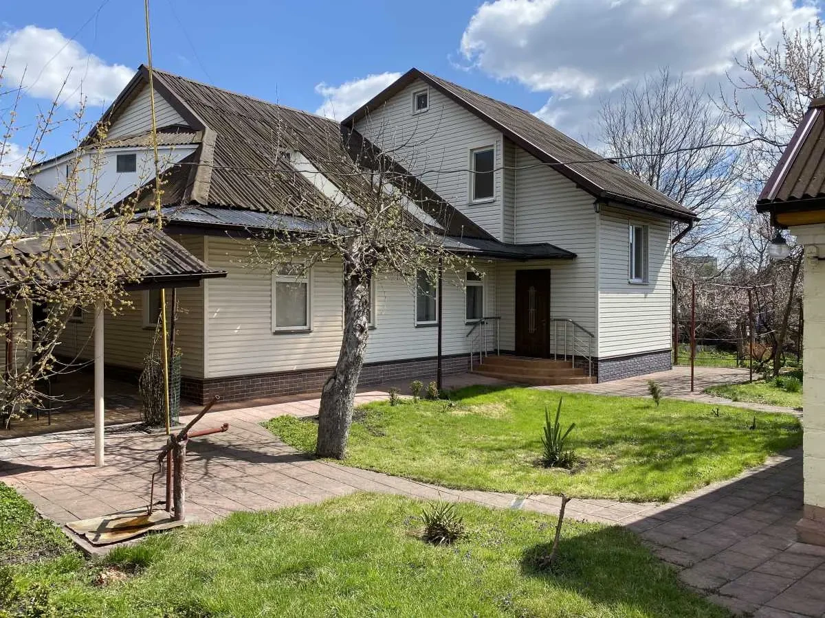 6-к будинок Бориспільський, Бориспіль, Садова