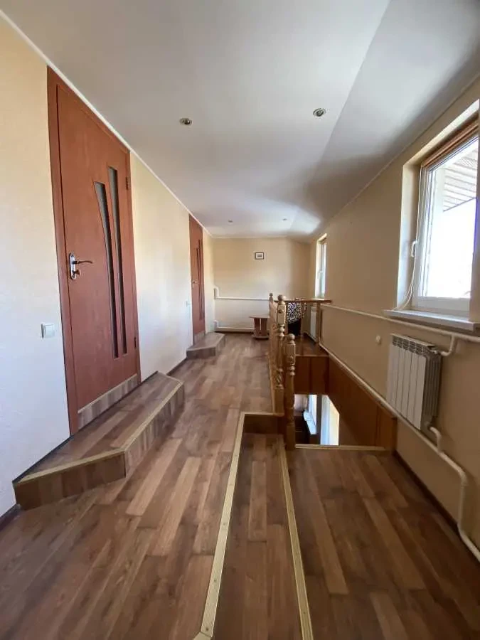 6-к будинок Бориспільський, Бориспіль, Садова 16