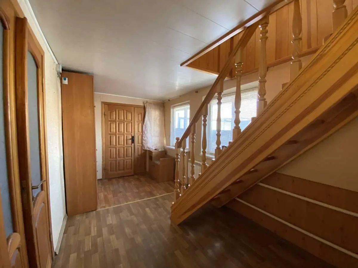 6-к будинок Бориспільський, Бориспіль, Садова 17