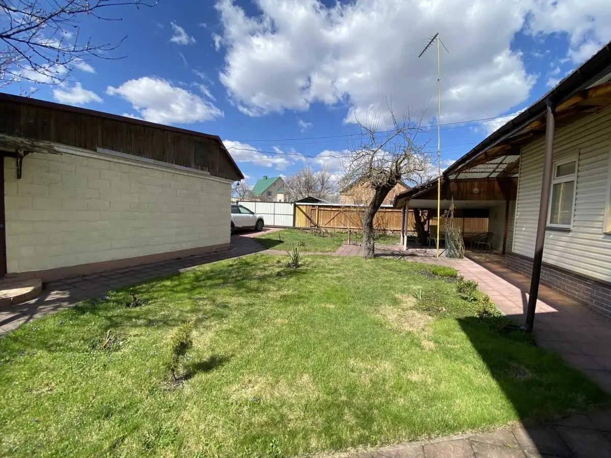 6-к будинок Бориспільський, Бориспіль, Садова 24