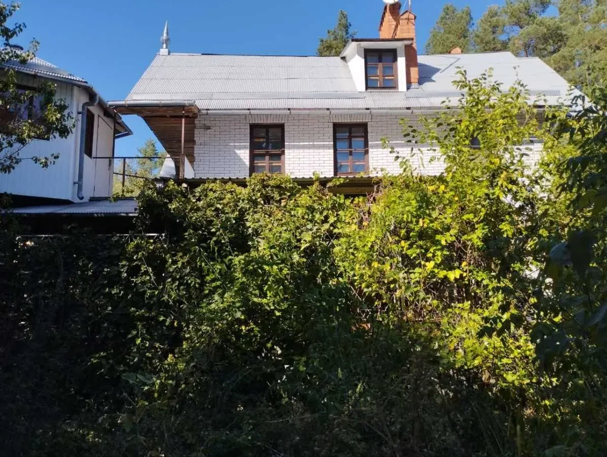 8-к будинок Бориспільський, Жереб’ятин, Садовая 8