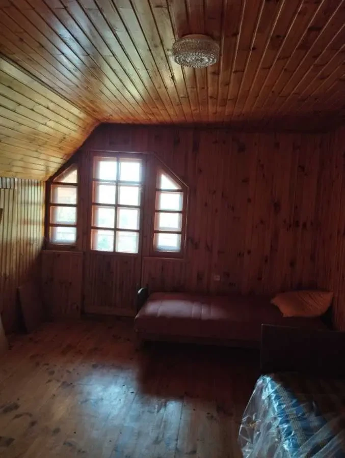 8-к будинок Бориспільський, Жереб’ятин, Садовая 8 25