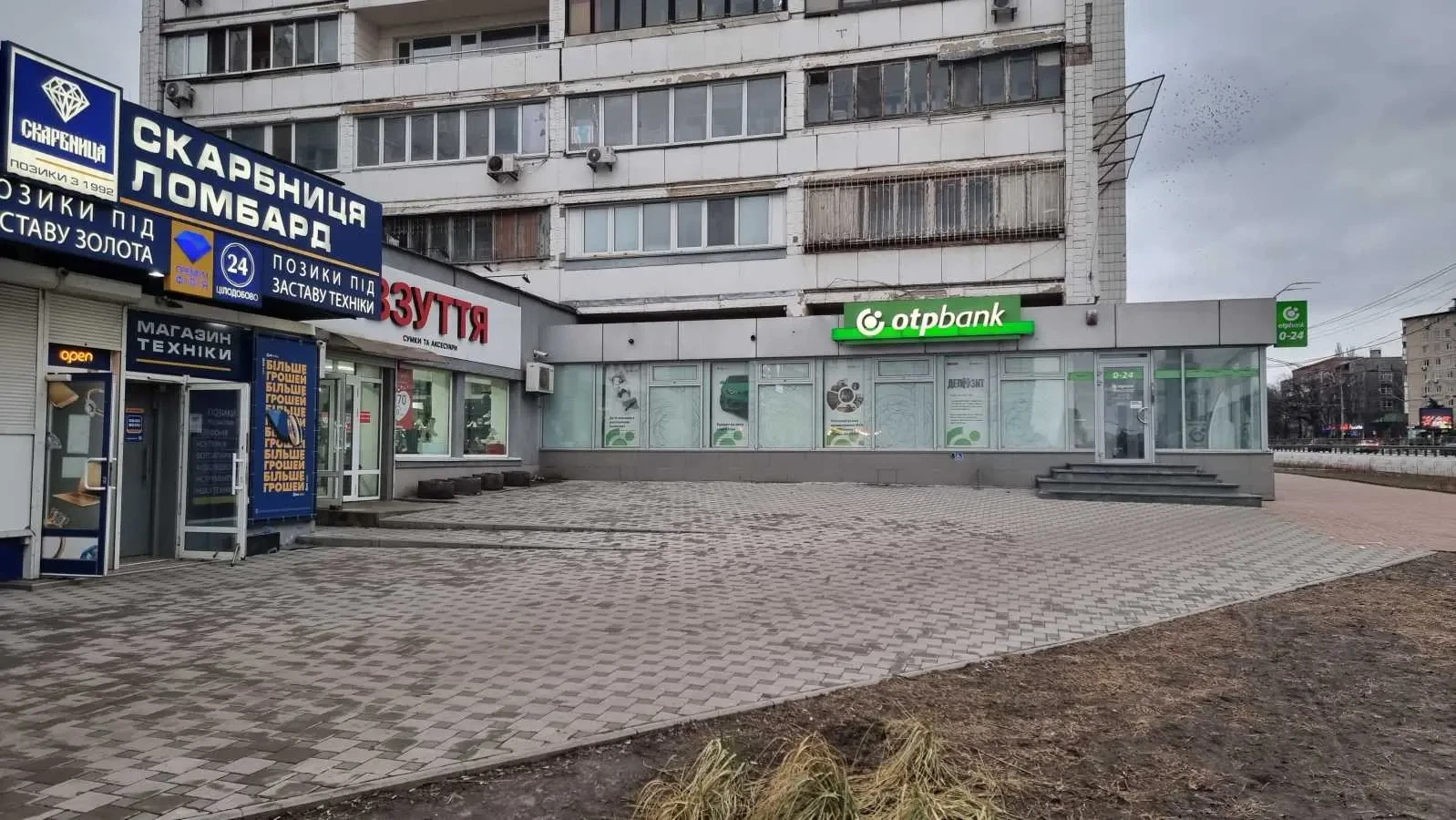 торгові площі Київ, Шевченківський, Берестейський 27А 7