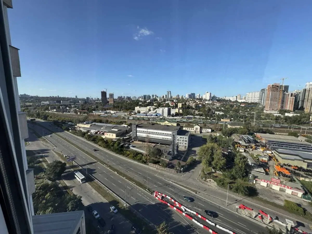 2-к квартира Київ, Голосіївський, Саперно-Слобідський 22 17