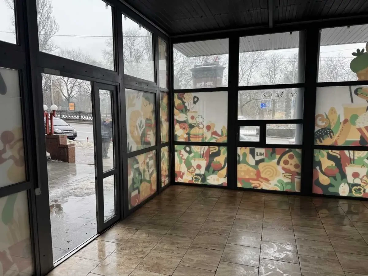 торгові площі Київ, Шевченківський, Тараса Шевченка 38 8