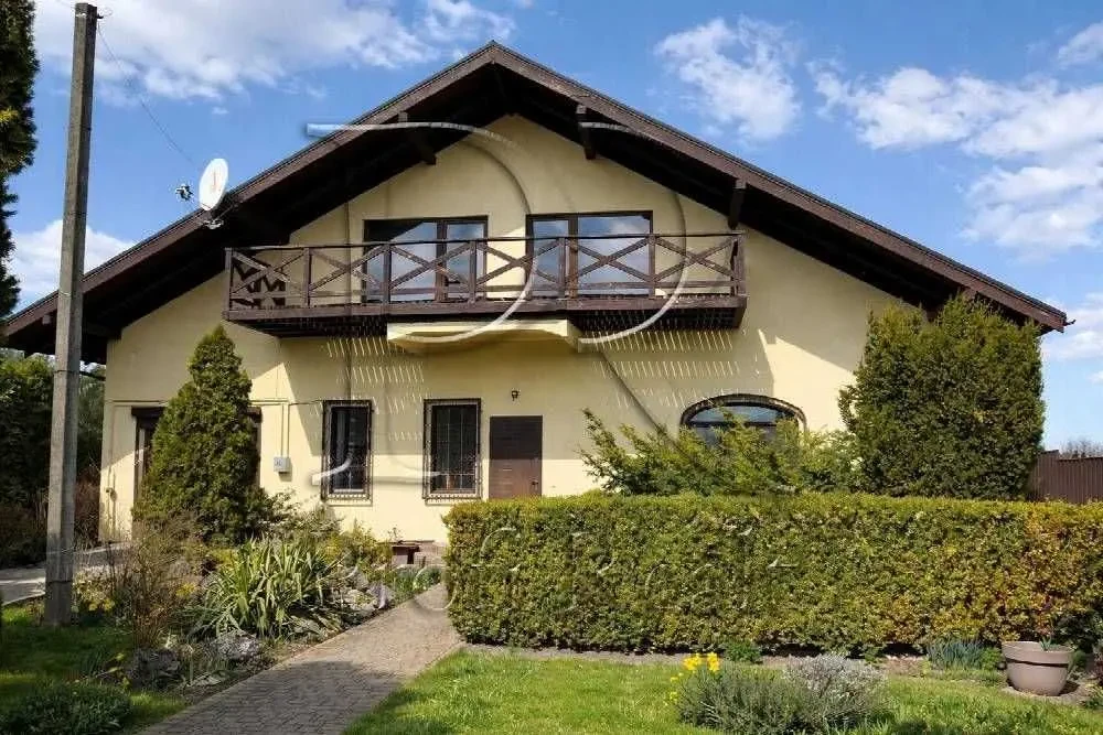 5-к будинок Бориспільський, Петропавлівське, Травнева вулиця 2