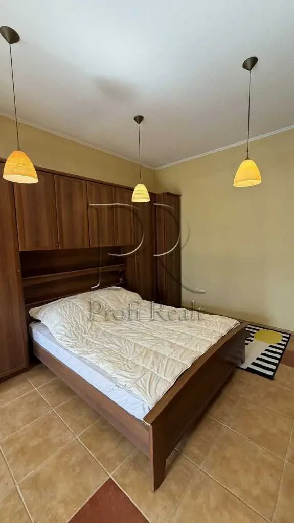 5-к будинок Бориспільський, Петропавлівське, Травнева вулиця 15