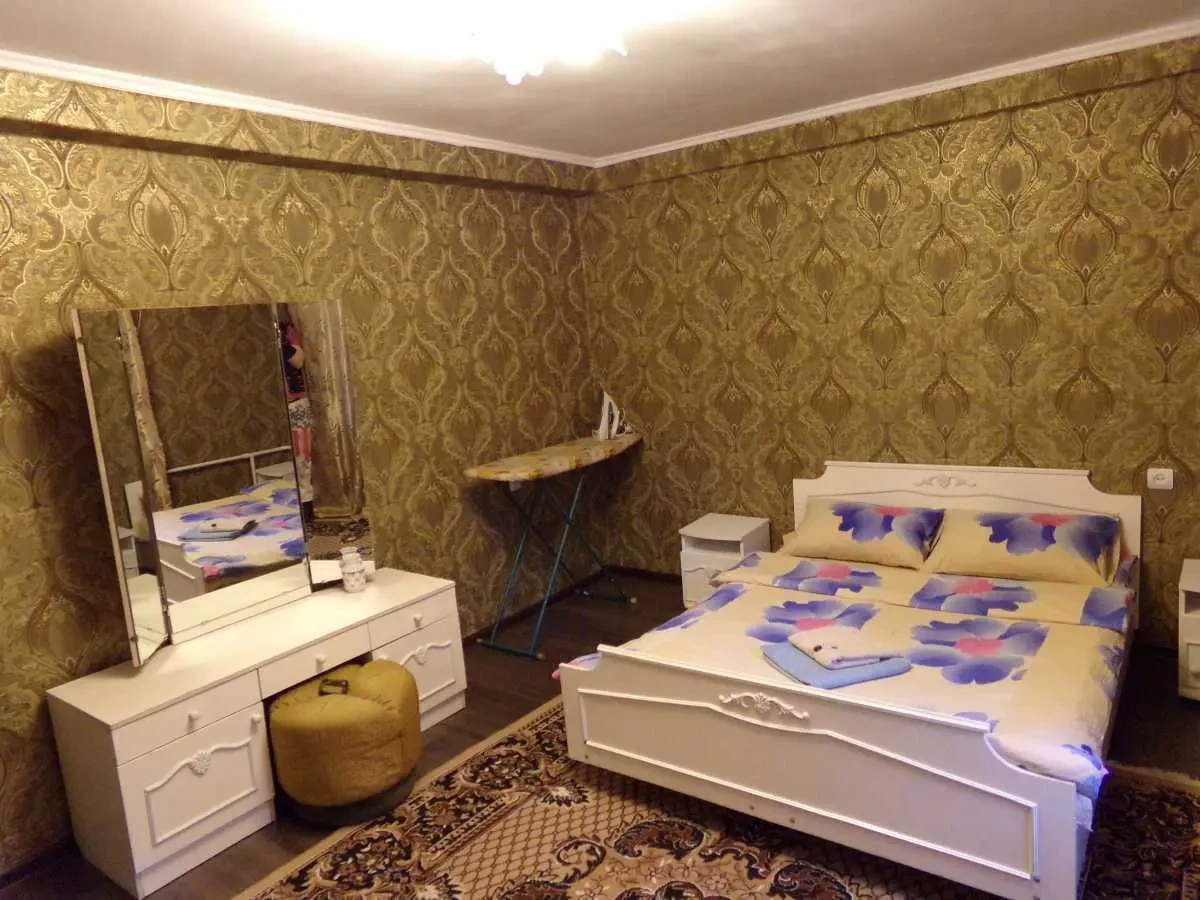 4-к квартира Київ, Печерський, Лесі Українки 9 9