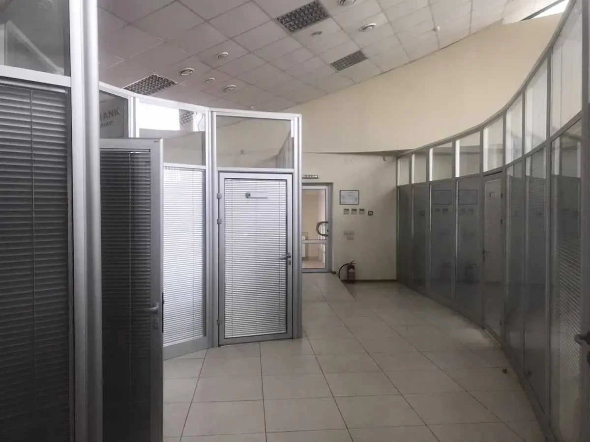 офісне приміщення Рівне, Петра Полтави 1а 6