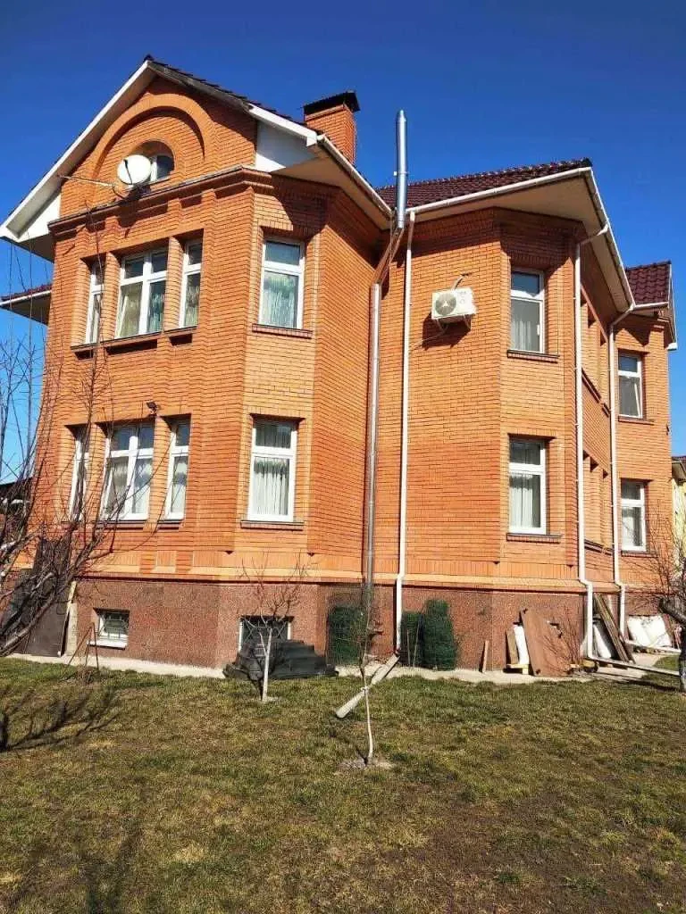 8-к котедж Київ, Деснянський, Радунська 2