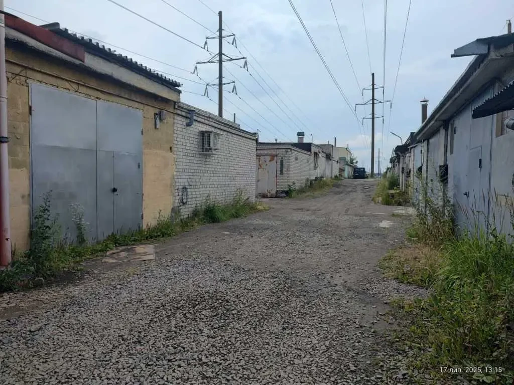 окремий гараж Київ, Деснянський, Пухівська 2 24