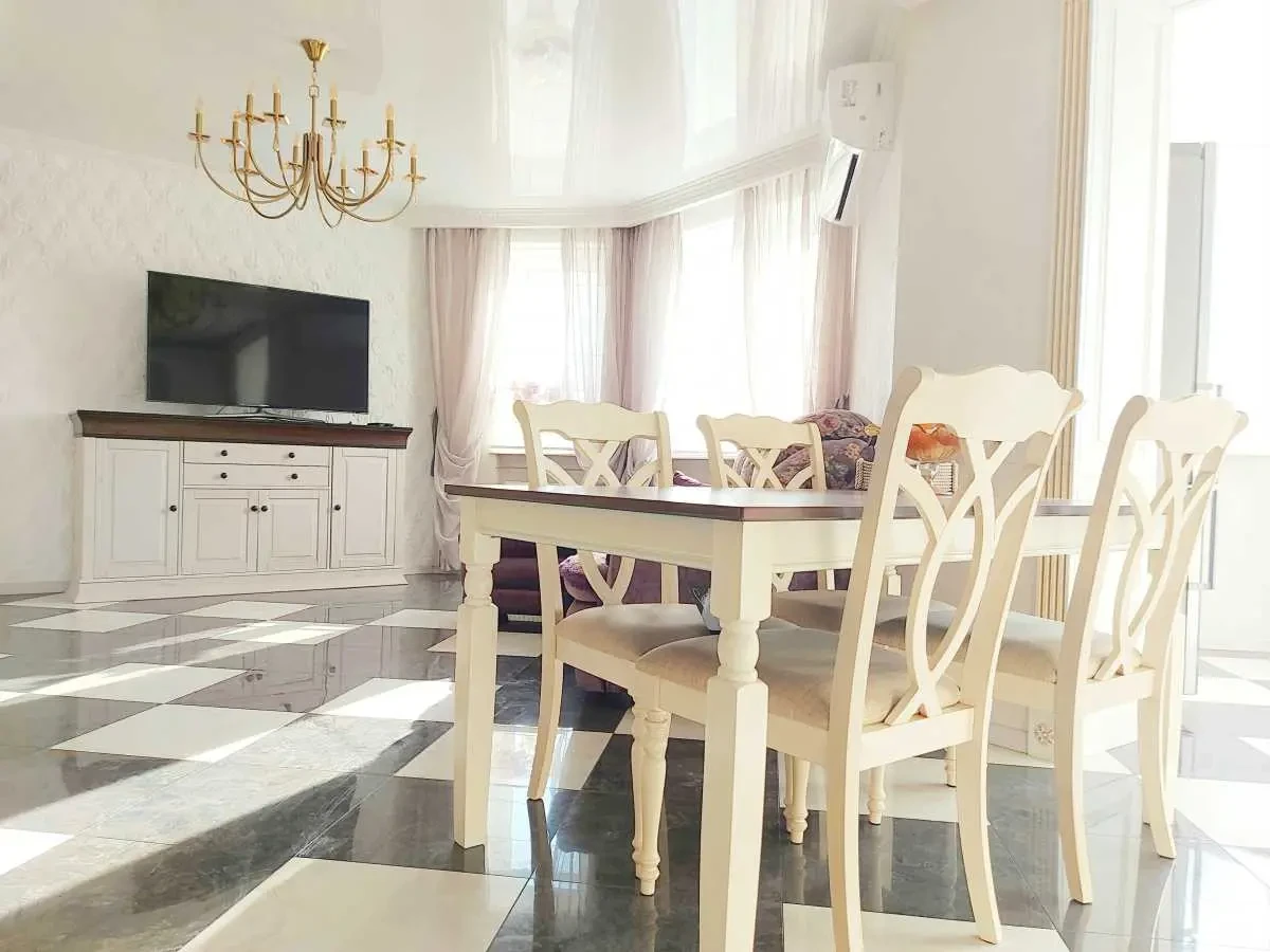 4-к квартира Бучанський, Софіївська Борщагівка, Боголюбова 16 6