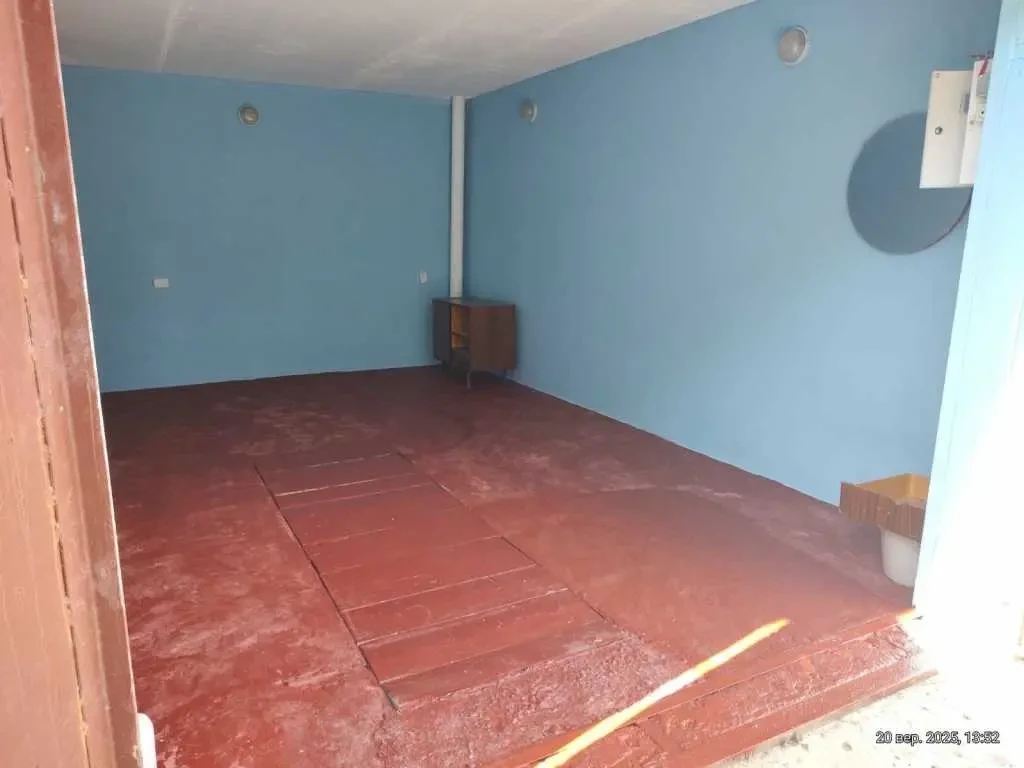 окремий гараж Київ, Деснянський, Пухівська 2 5