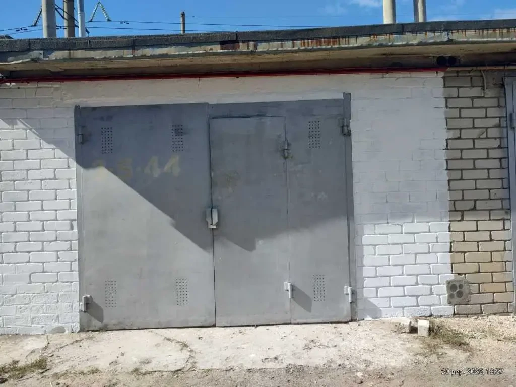 окремий гараж Київ, Деснянський, Пухівська 2 14