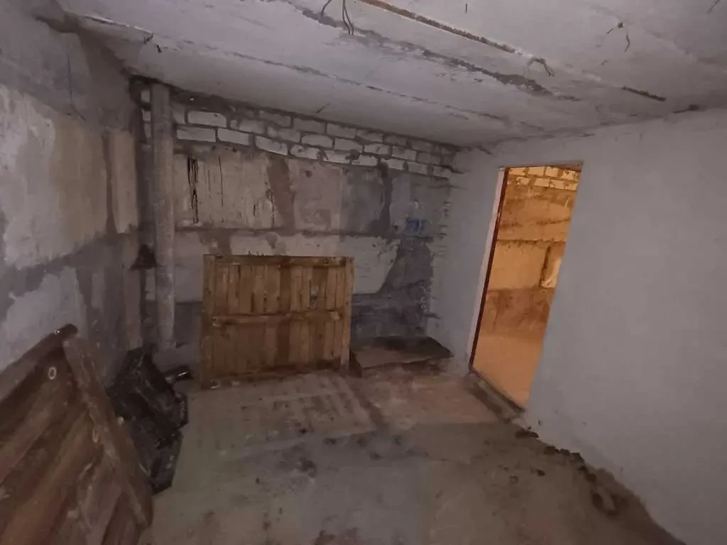 окремий гараж Київ, Деснянський, Пухівська 2 20