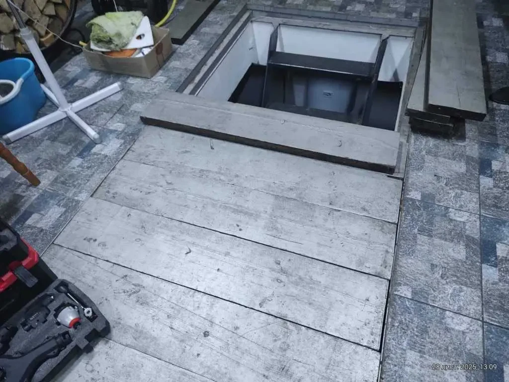 окремий гараж Київ, Деснянський, Радунська 3 22