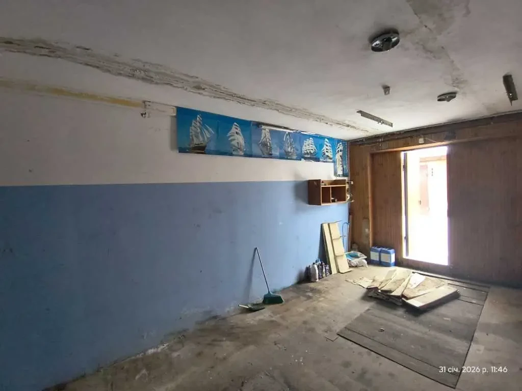 окремий гараж Київ, Деснянський, Радунська 3 5