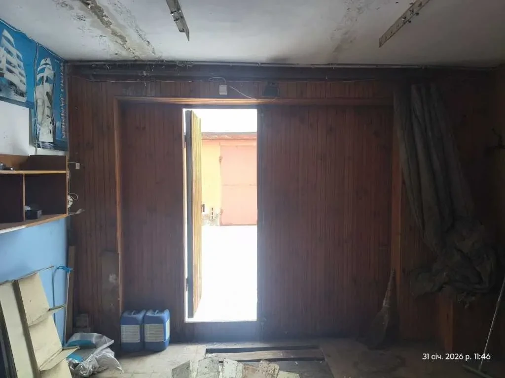 окремий гараж Київ, Деснянський, Радунська 3 7