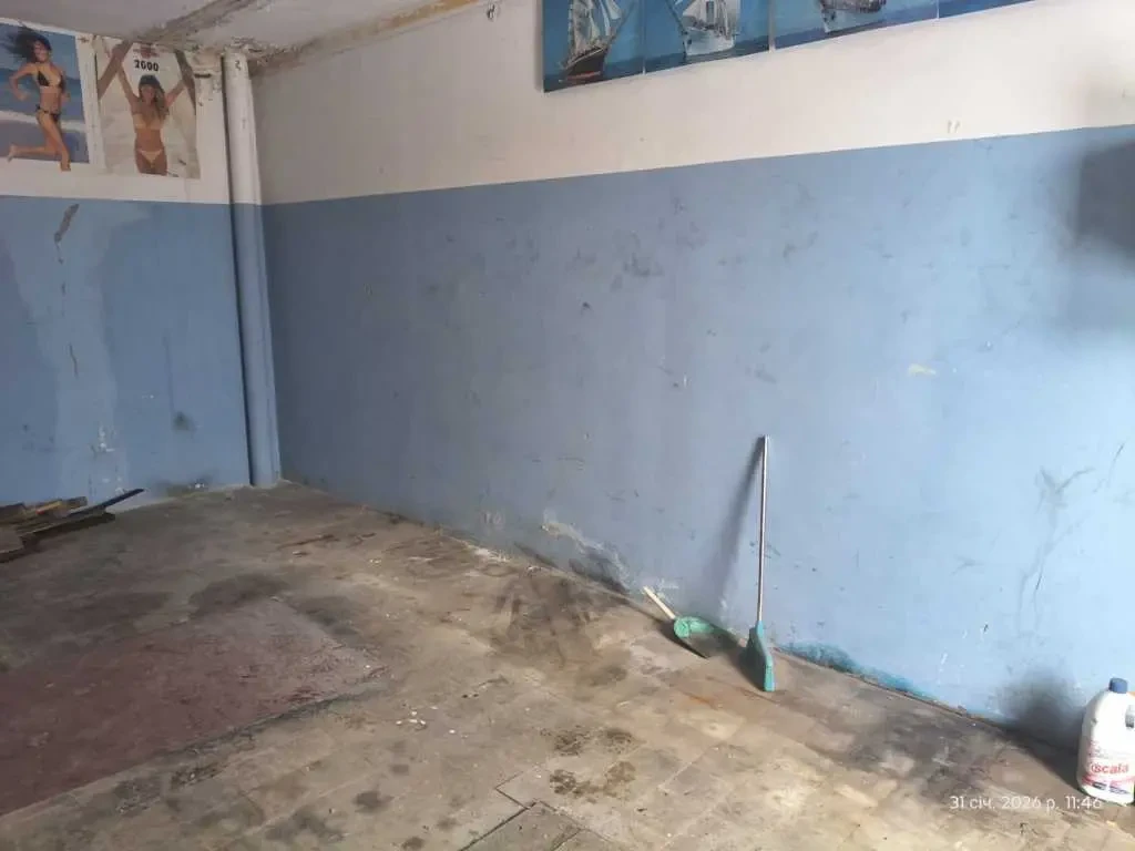 окремий гараж Київ, Деснянський, Радунська 3 10