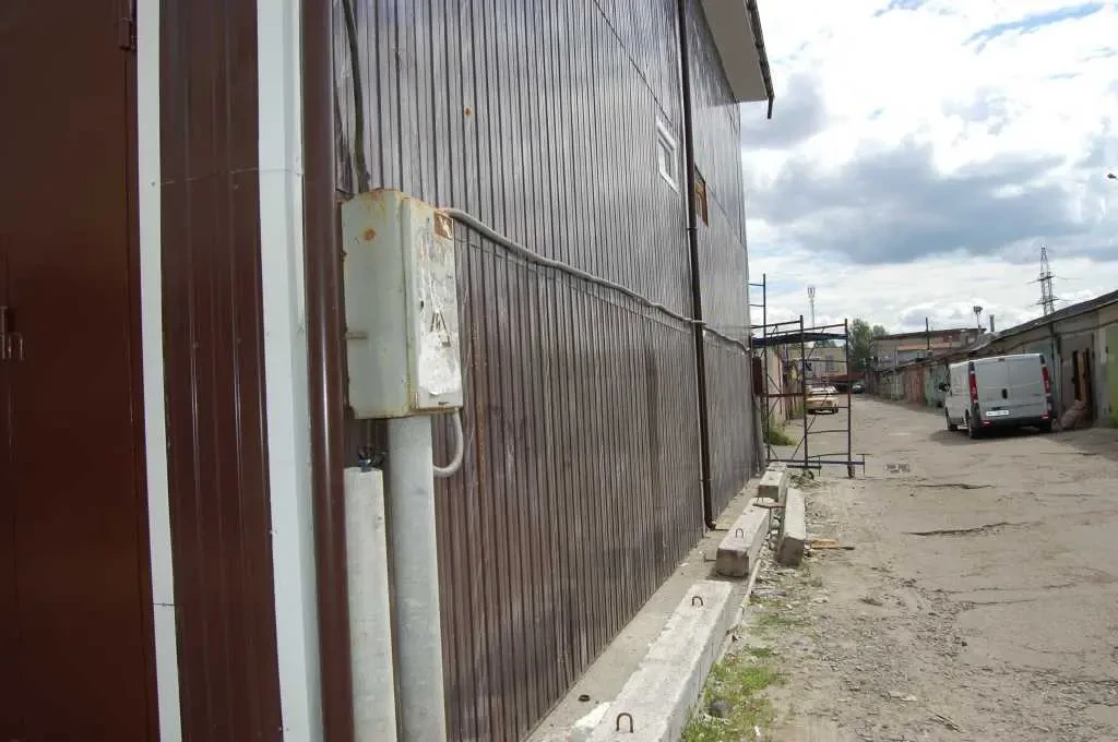 окремий гараж Київ, Деснянський, Миколи Закревського 93 7