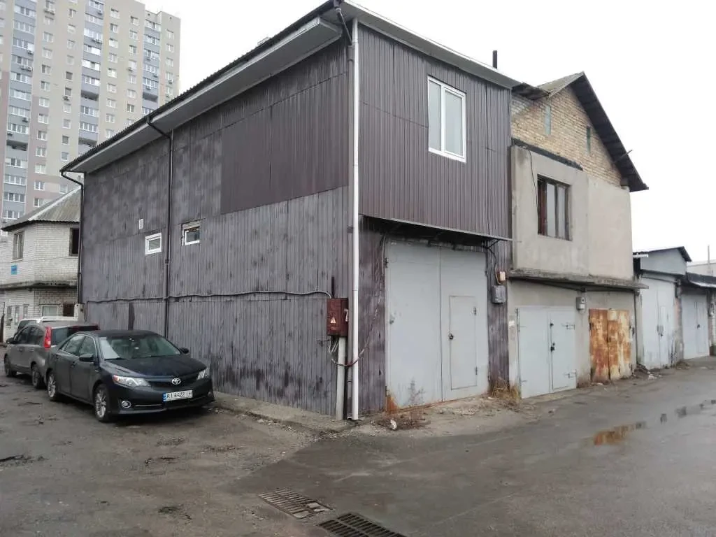 окремий гараж Київ, Деснянський, Миколи Закревського 93 17