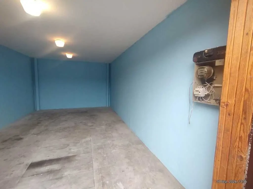 окремий гараж Київ, Деснянський, Радунська 3 8