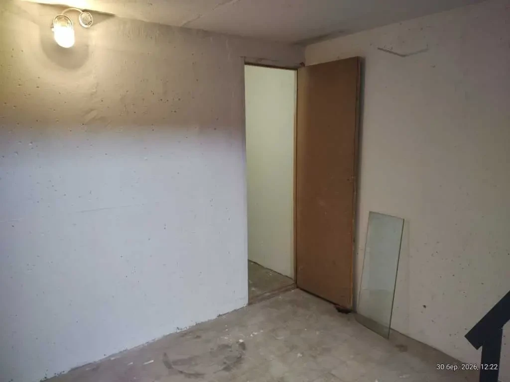 окремий гараж Київ, Деснянський, Радунська 3 13