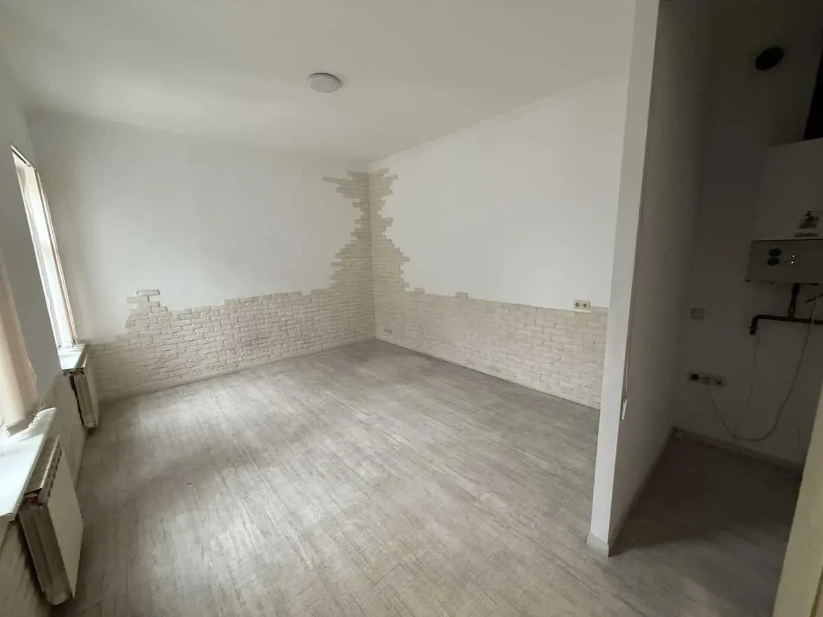 офісне приміщення Київ, Шевченківський, Трьохсвятительська 13 6