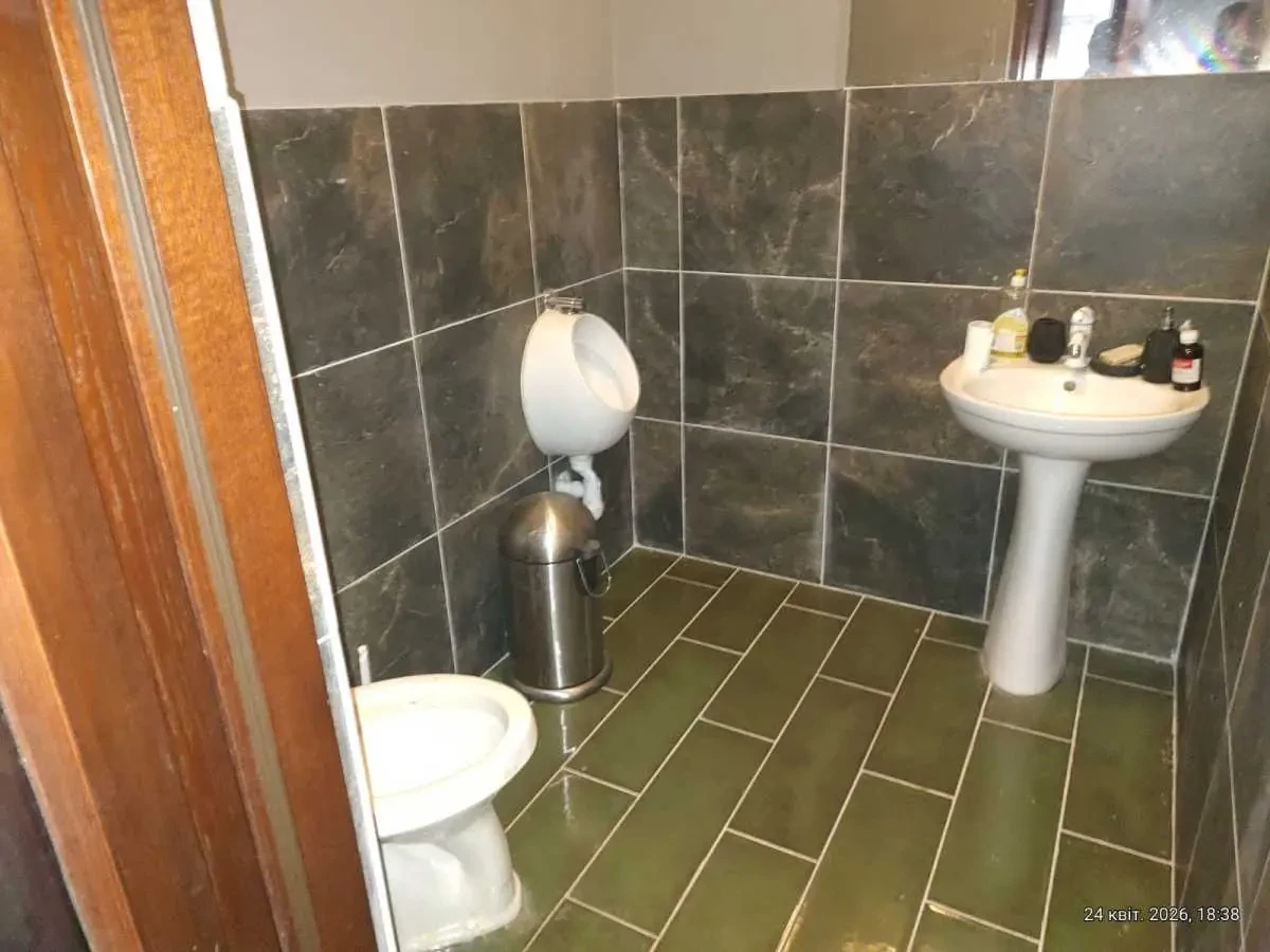 окремий гараж Київ, Деснянський, Крайня 13 6