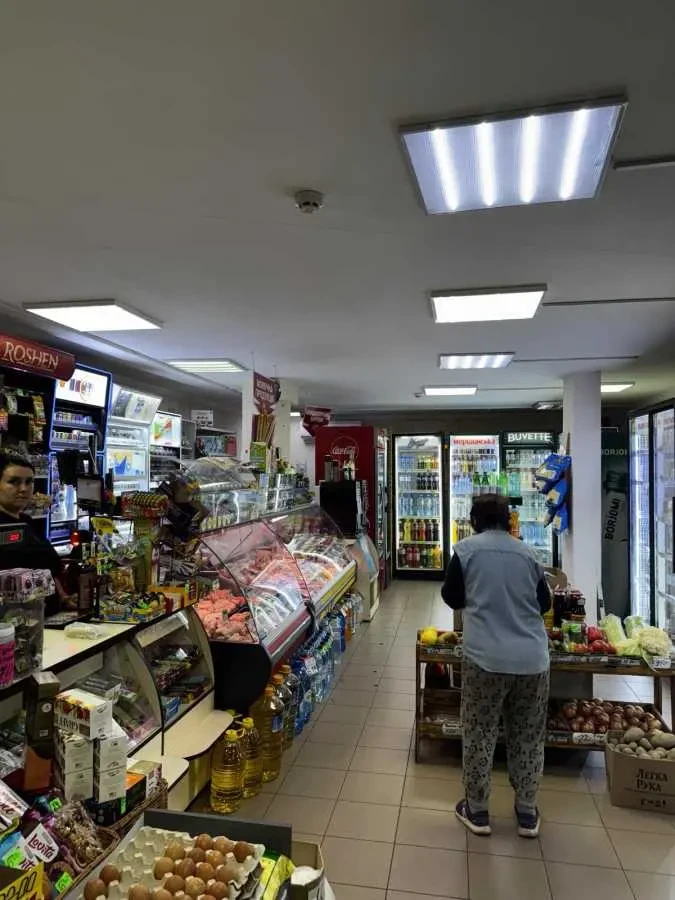 торгові площі Миколаїв, Центральний, проспект Миру 22/2 4