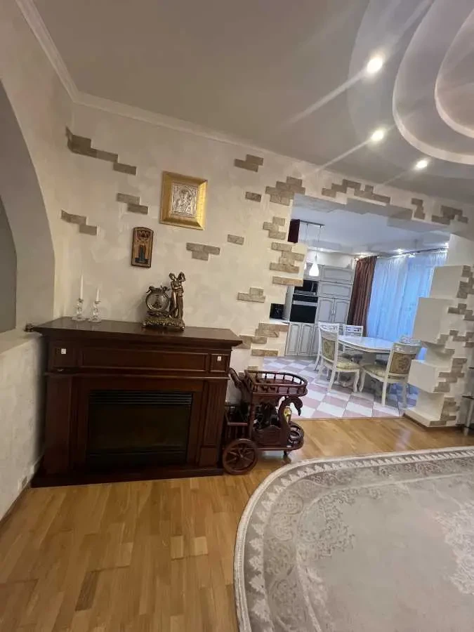 4-к квартира Київ, Солом`янський, Волинська 10 5