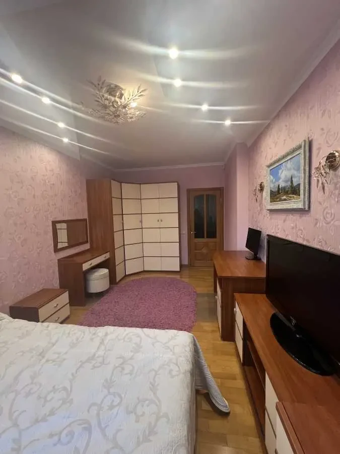 4-к квартира Київ, Солом`янський, Волинська 10 16