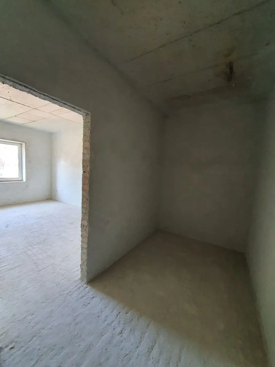 Продаж 1-кім. квартири 56.8 м.кв., в. Рудакі 6