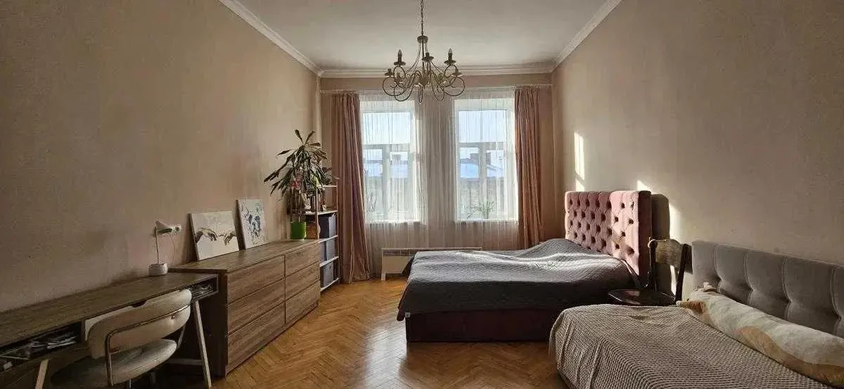 Продаж 2-кімн. квартири 48,3 кв.м. по вул.Личаківській парк Шевч.Гай 2