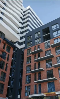 Продаж 2-кім. квартири 67 м.кв., в. Соняшникова