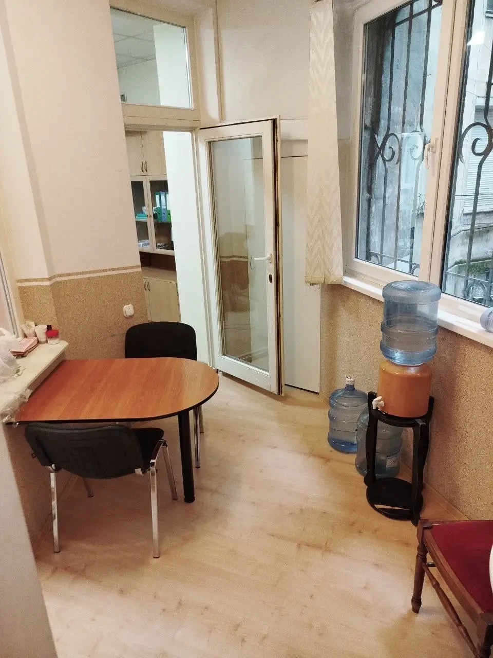 Продаж офісного приміщення 85 м2 в елітн. Центрі Львова, вул.Я.Стецька 3